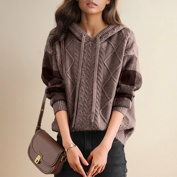 Emily | Pull à capuche en tricot torsadé