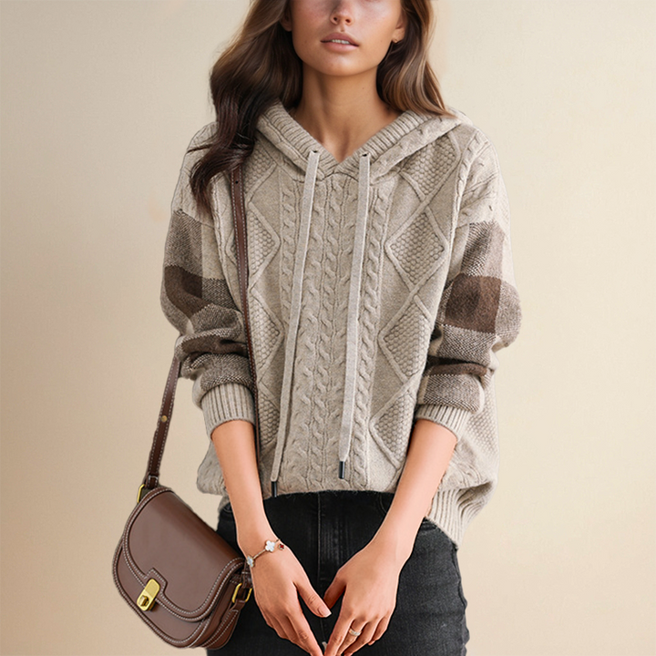 Emily | Pull à capuche en tricot torsadé