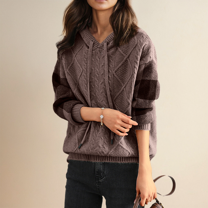 Emily | Pull à capuche en tricot torsadé