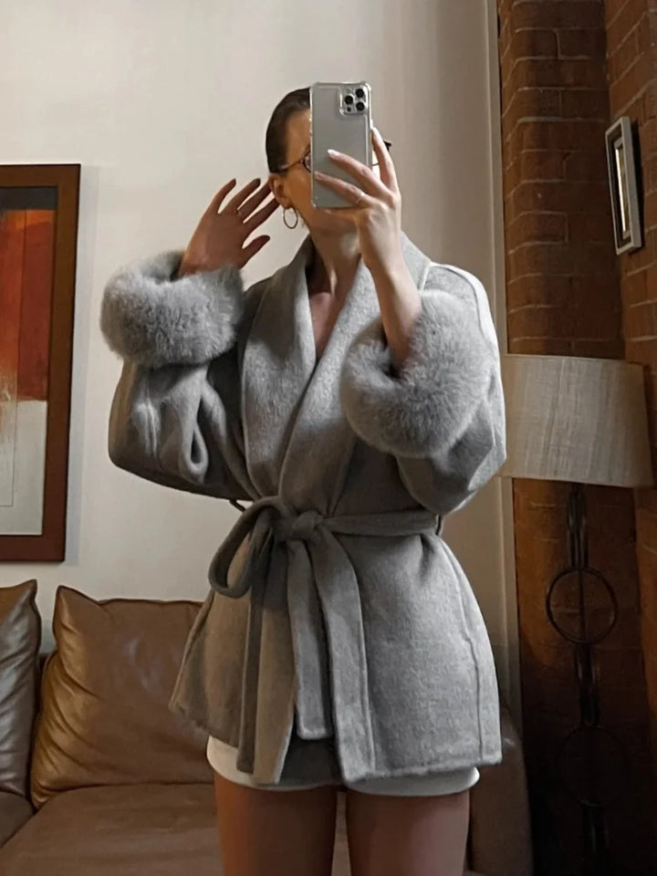 Villeneuve™ – Veste Ceinturée Douce